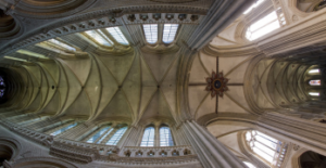 l_bayeuxcathedralinterior.jpg-348×180