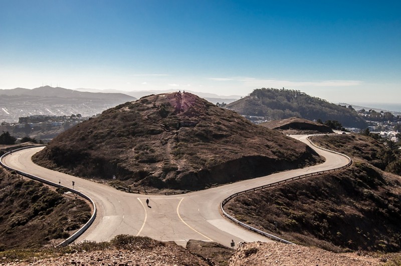 l_school-trips-abroad-twin-peaks