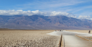 l_school-trips-to-usa-death-valley-1.jpg-348×180