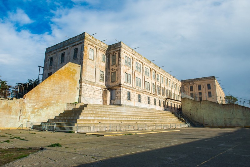 l_school-trips-to-usa