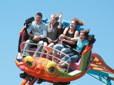 m_school-trips-abroad-bagatelle-theme-park