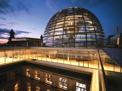 m_school-trips-germany-reichstag-2