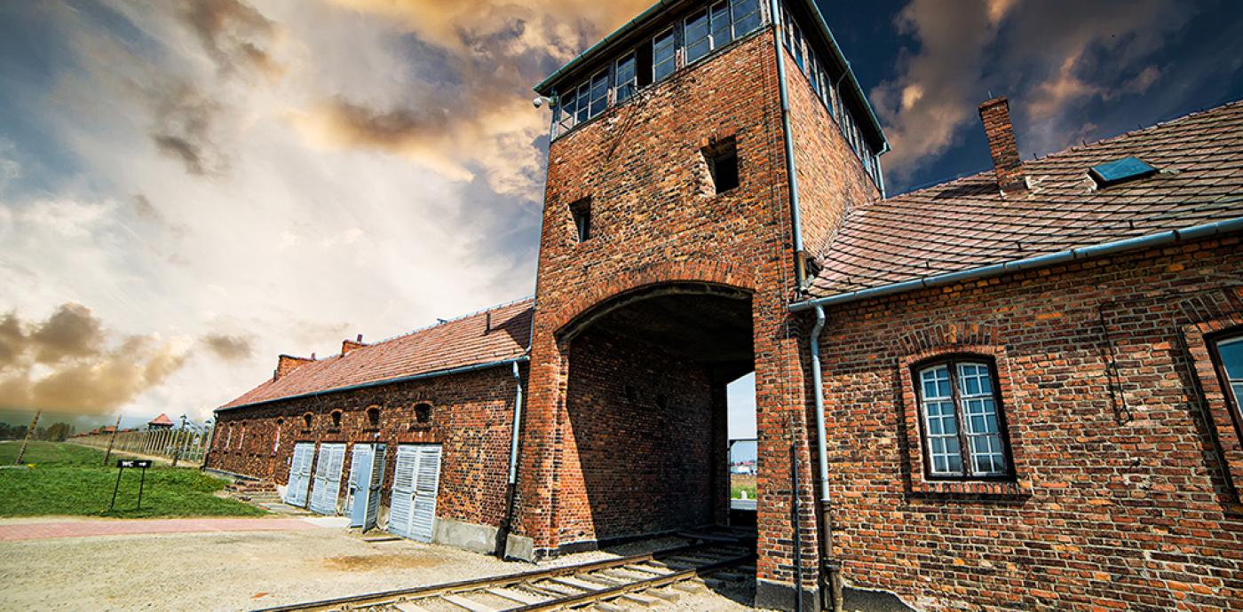 History & Politics School Trips: WWII & The Holocaust