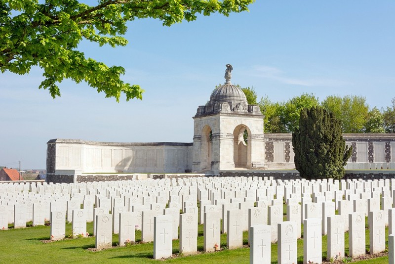 l_educational-trips-abroad-tyne-cot-1