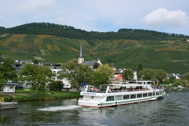 l_german-trips-rhine-river-1