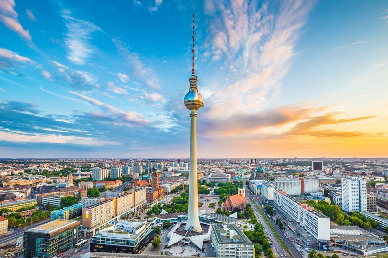 l_german-trips-tv-tower