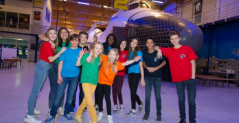 l_school-science-trips-euro-space-center.jpg-348×180