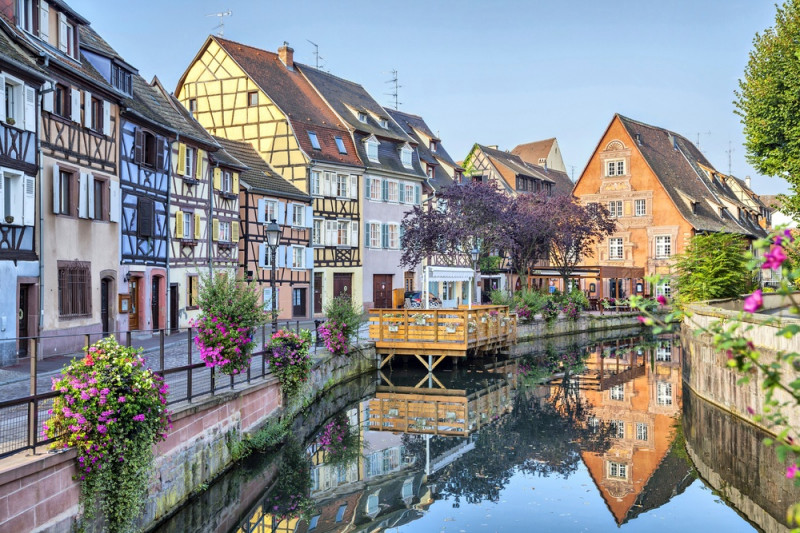 l_school-trips-abroad-rhineland-colmar-1