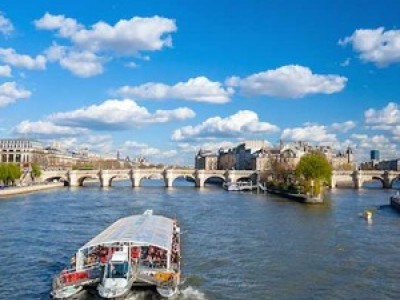 m_french-trips-bateaux-parisiens-3
