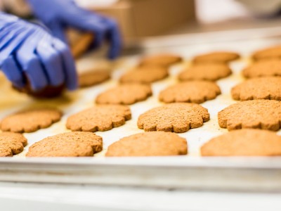 m_school-trips-to-france-biscuit