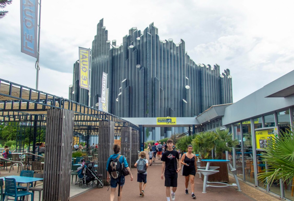 Futuroscope – tapis magique – magic carpet pavilion