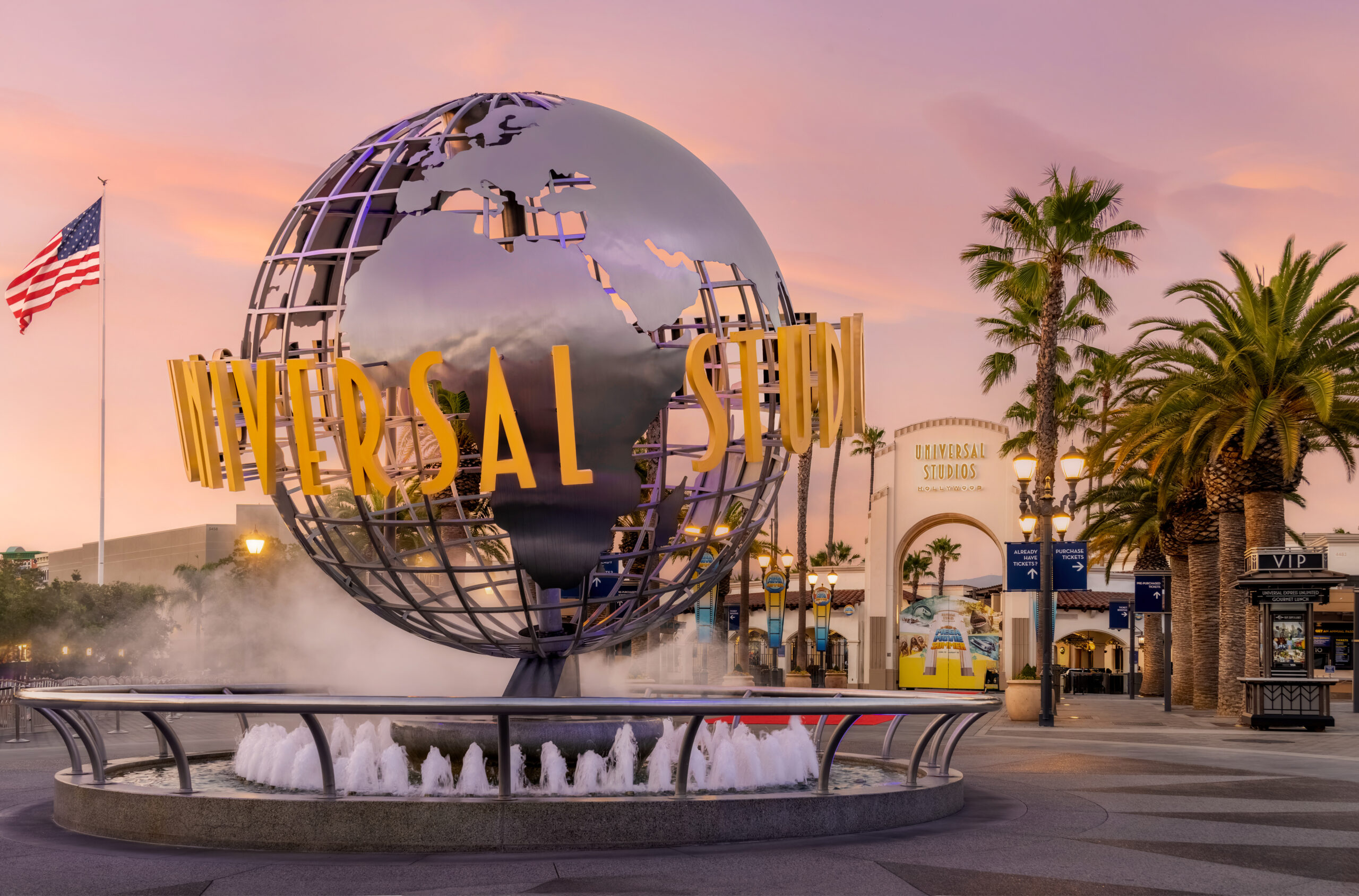 Hollywood, Los Angeles, California, USA. The entrance to Universal Theme Park, Hollywood. Large amusement park entrance with roller coasters and family attractions